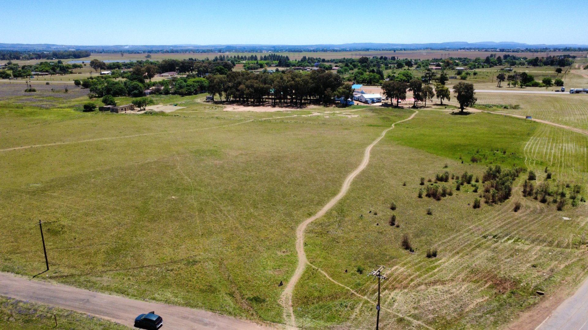 VACANT LAND FOR SALE IN Mooilande