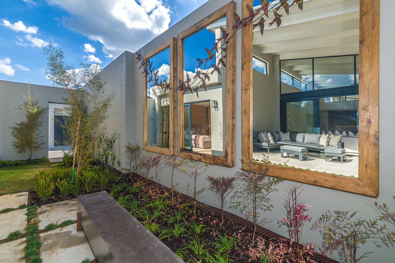 Luxury Single Level Townhouse