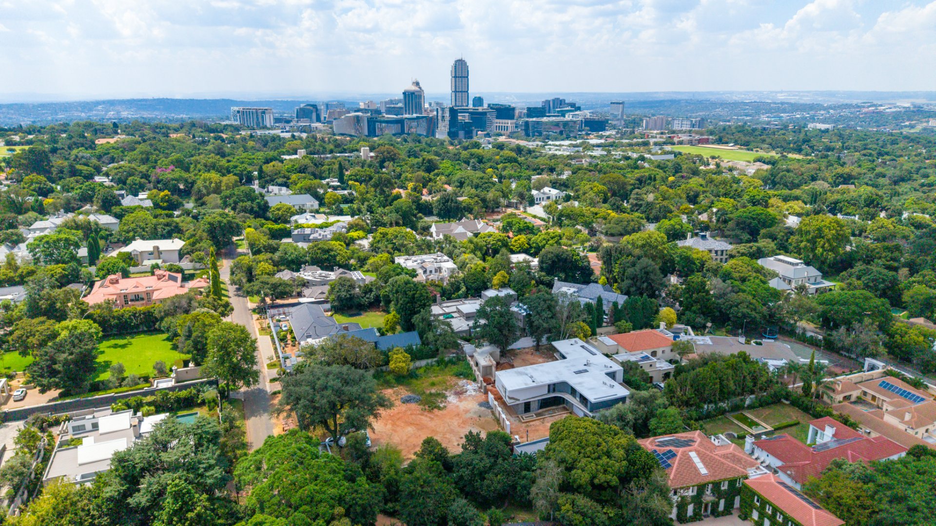 Dream Luxury Cluster in Exclusive Road