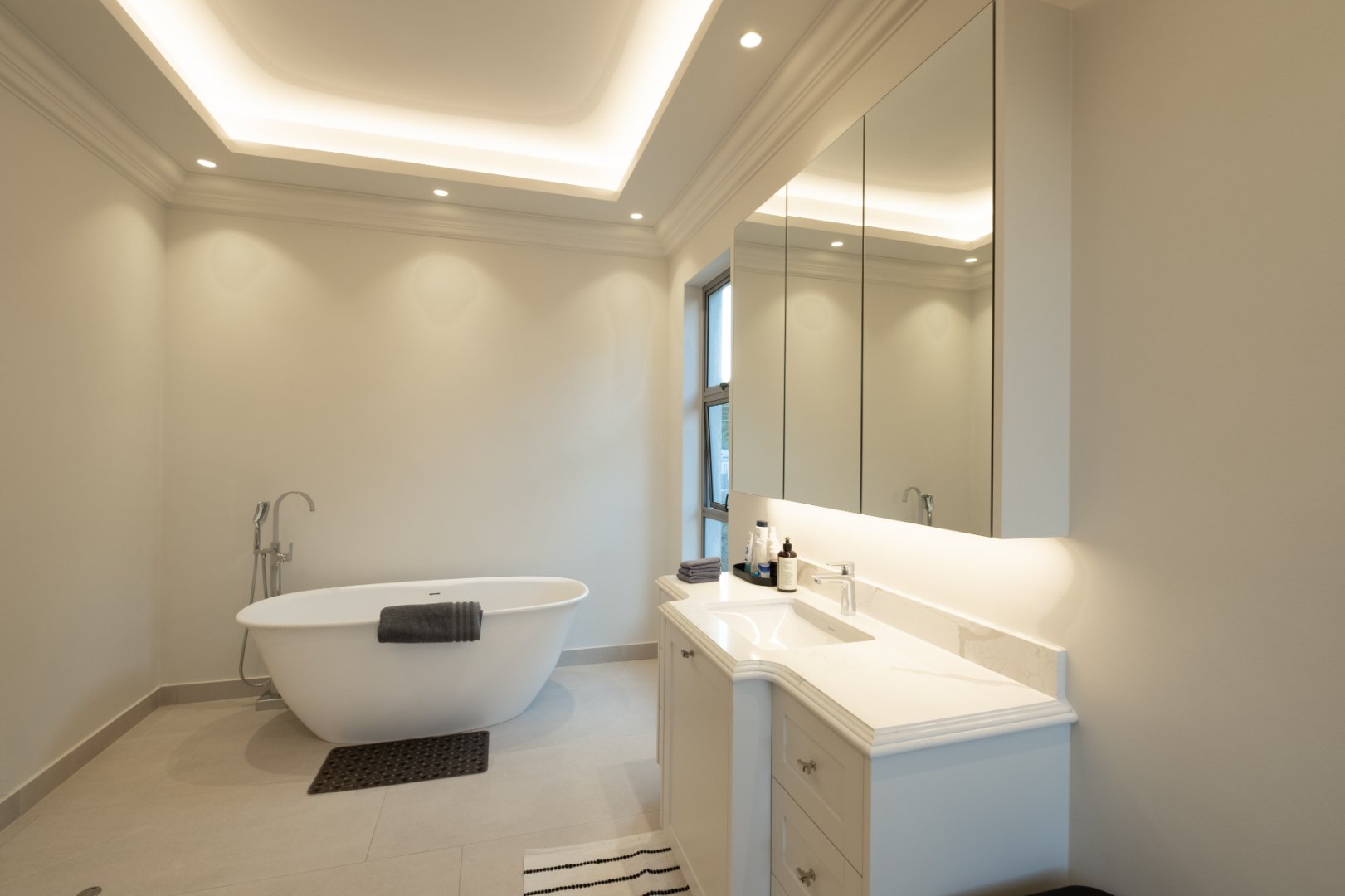 Newly Built 1,600m² Atholl Mansion, Fully Furnished and Ready to Move Into