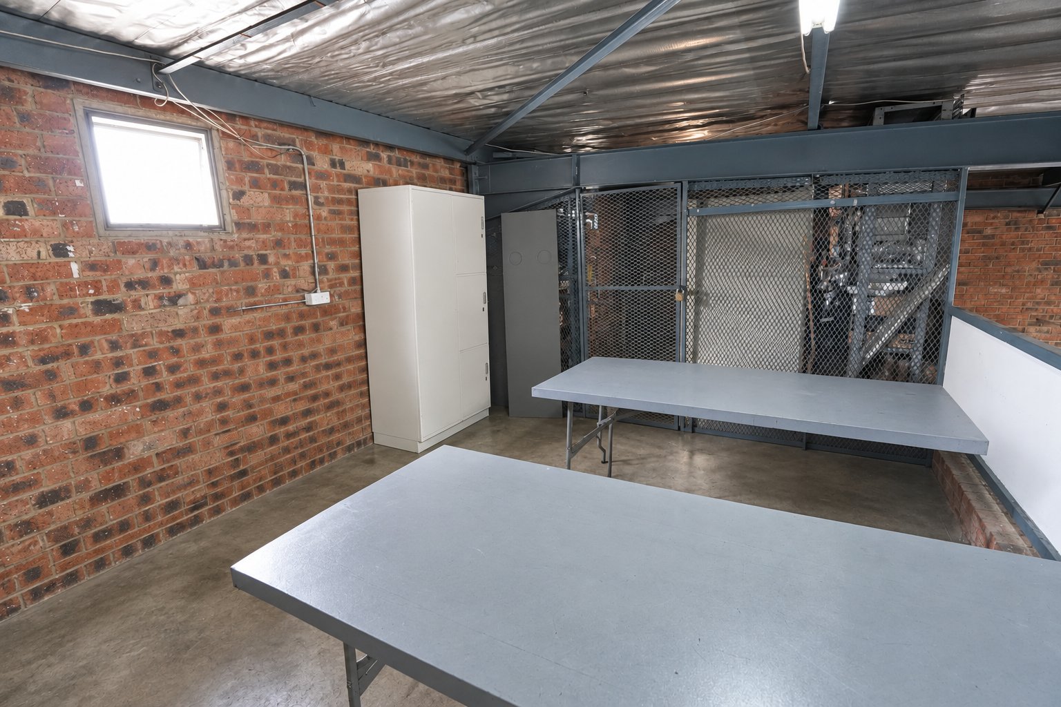 981 m² Ground-Floor Industrial Space to Let at Marlboro 161 | Sandton photo 25