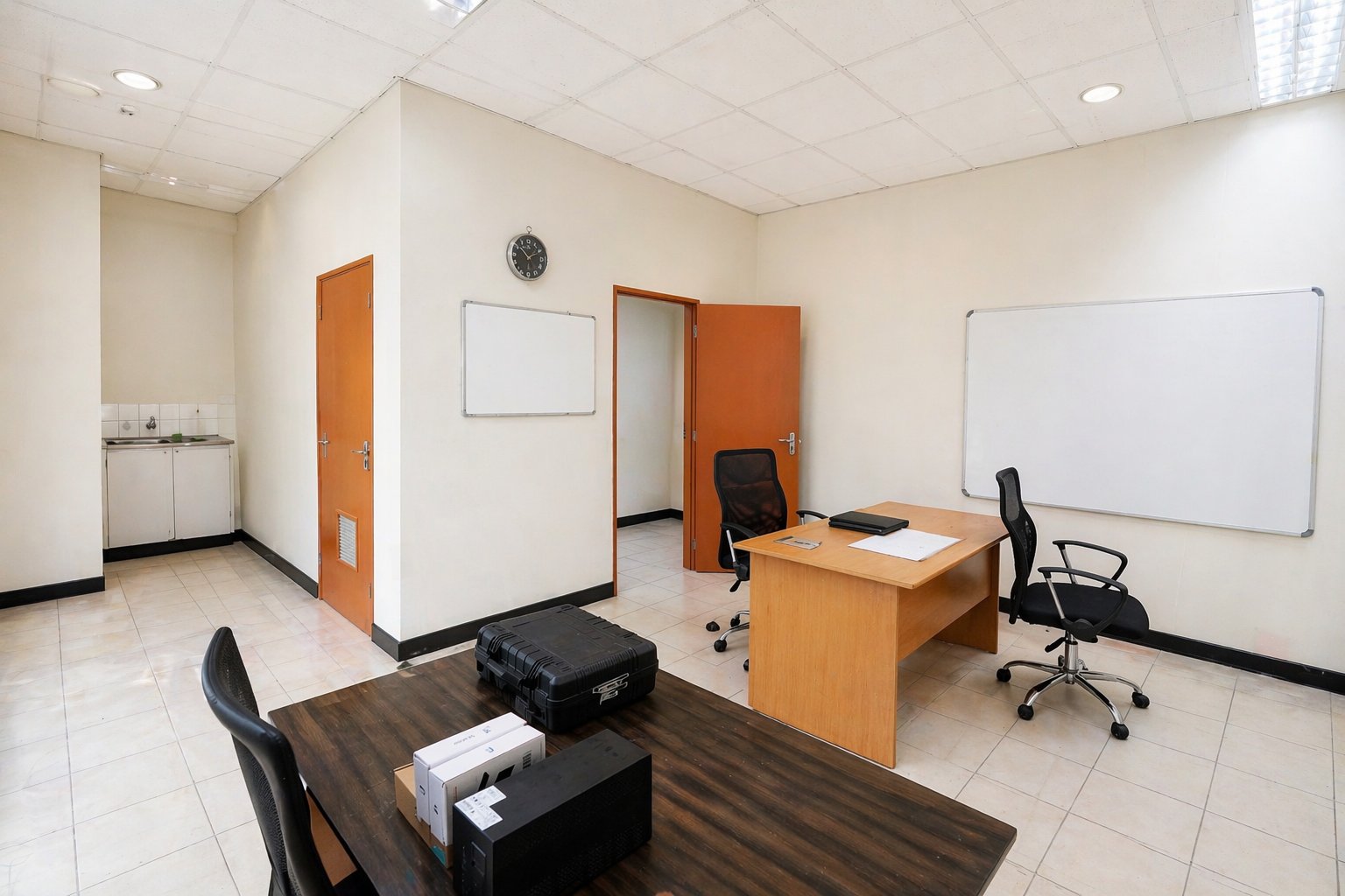 54 m² First Floor Office Suite To Let at Promenade Shopping Centre | Suite 21 | Compact Mbombela CBD Office Space photo 8