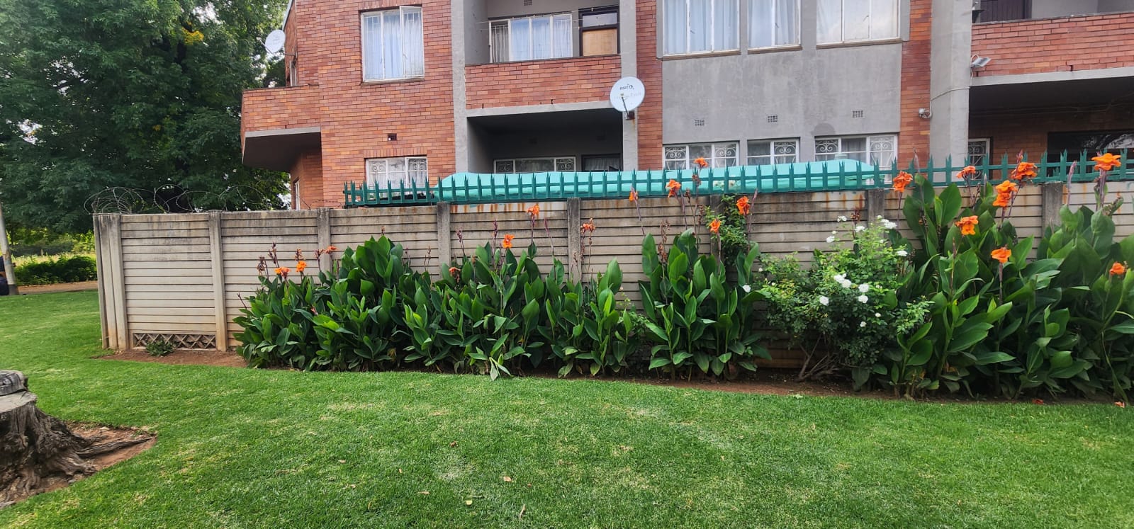 2-Bedroom Apartment for Sale in Peace Haven.