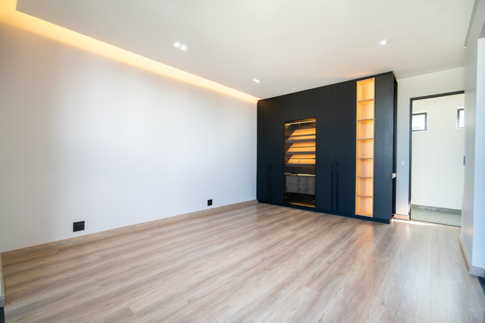 Brand new Modern Cluster Home