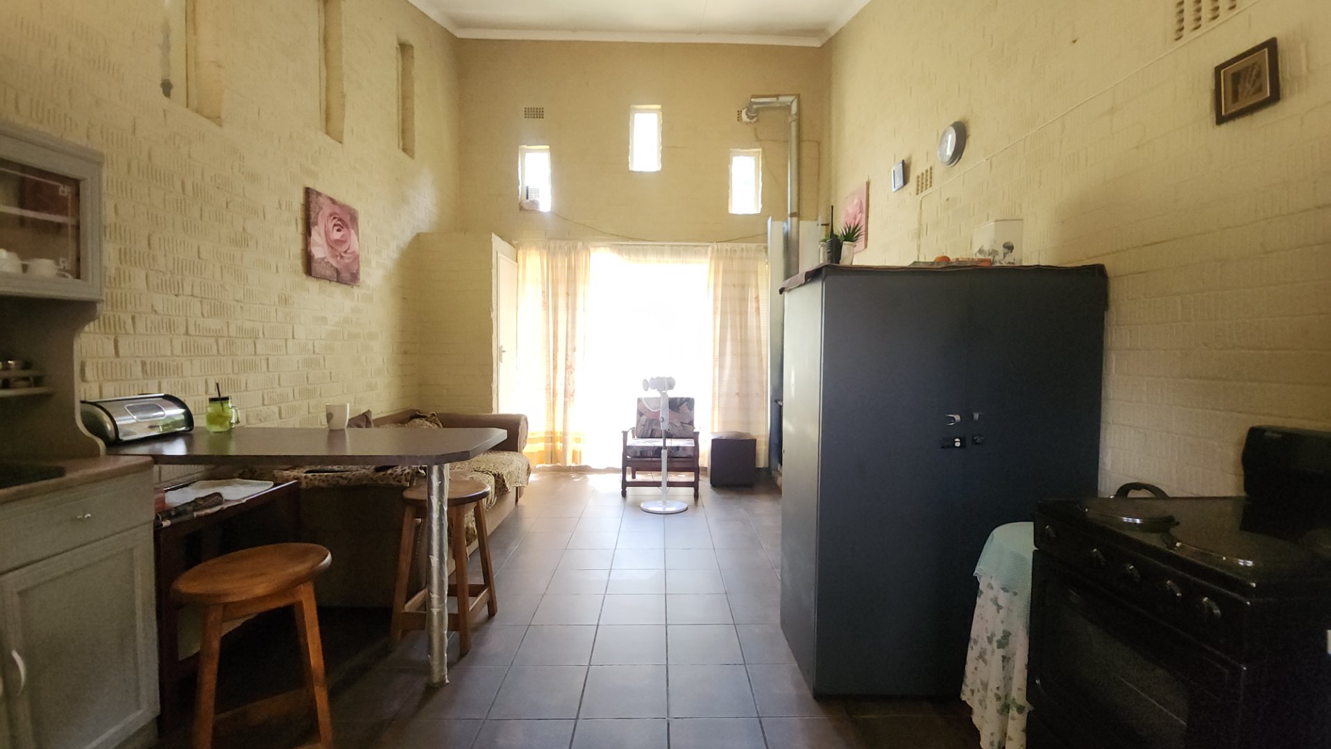 OPEN PLAN FLATLET