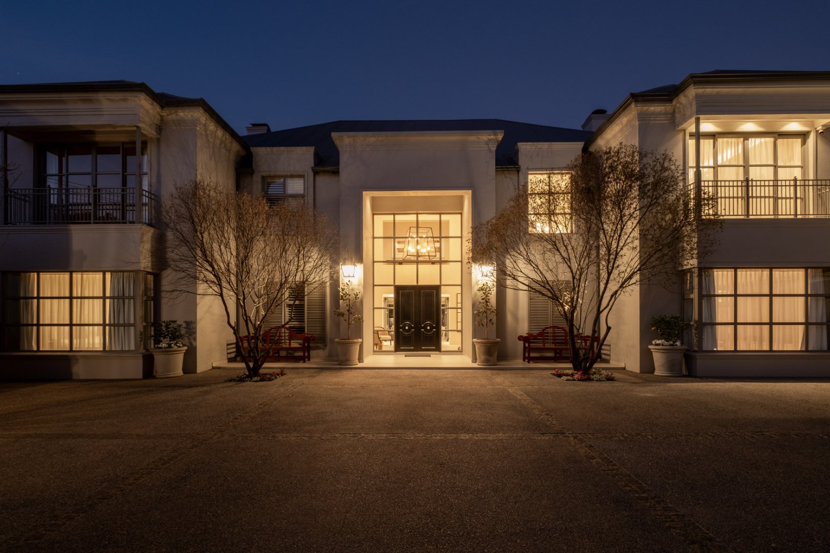 Newly Built 1,600m² Atholl Mansion, Fully Furnished and Ready to Move Into