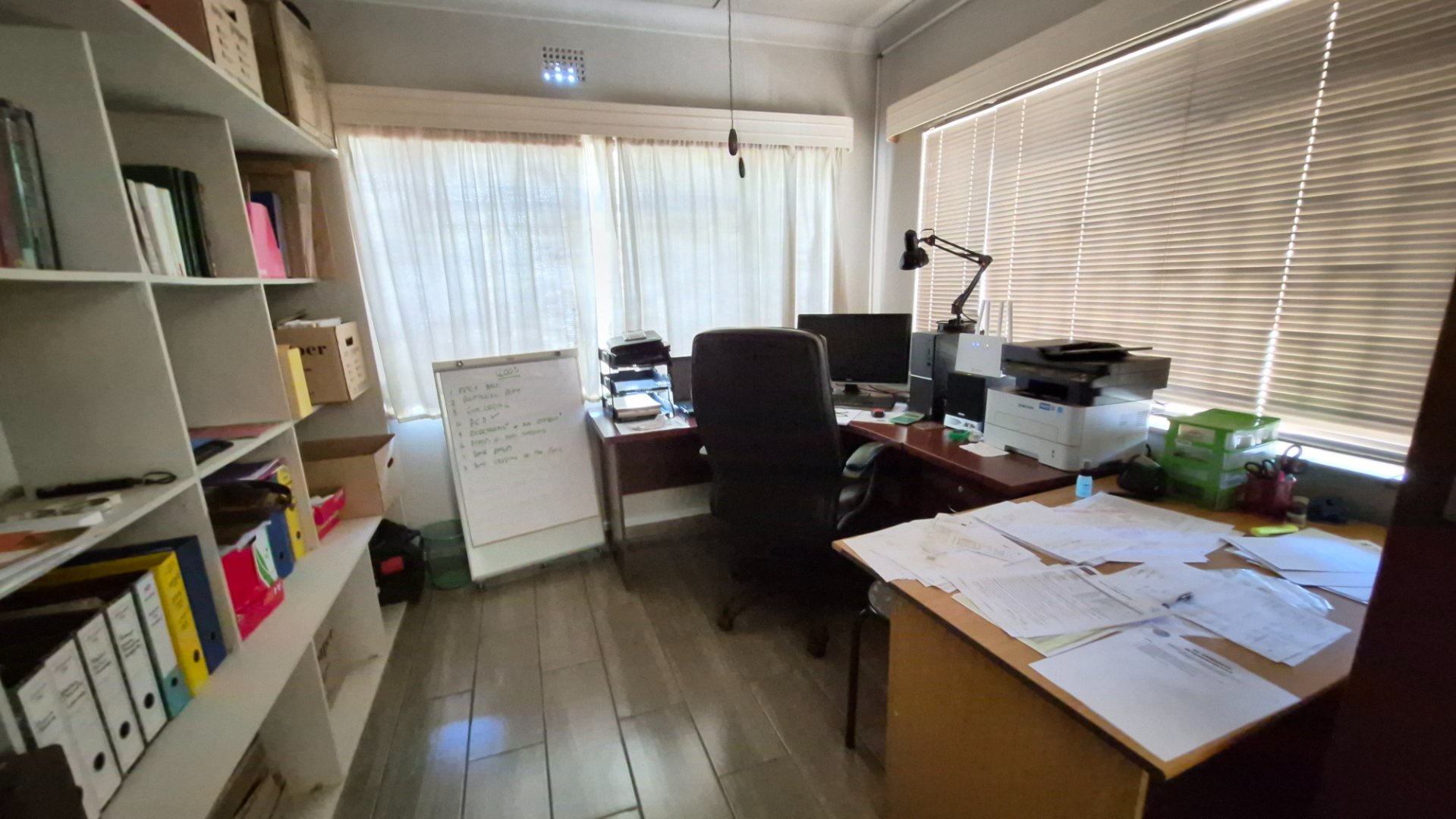 Photo 6