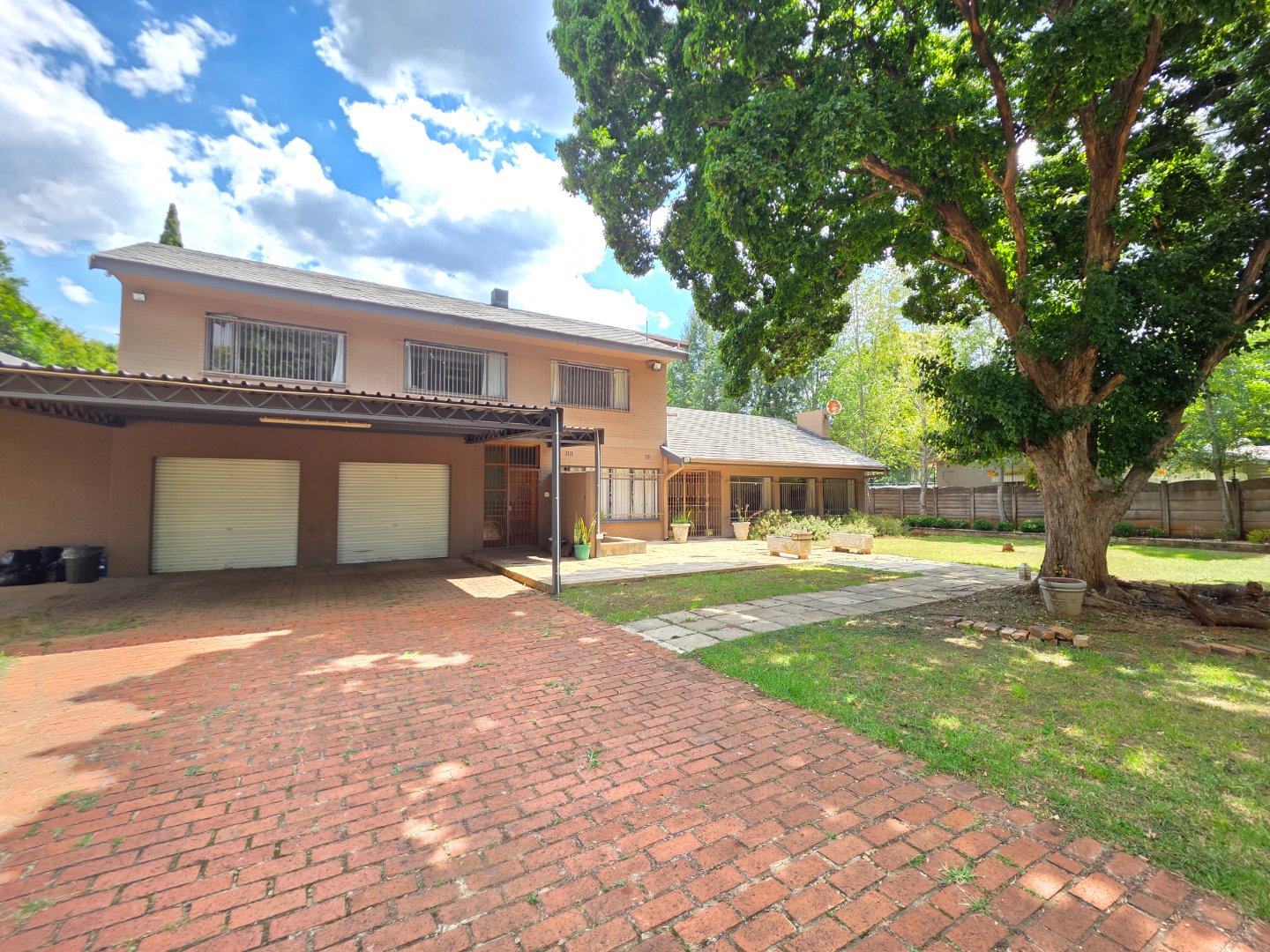 Spacious 4-Bedroom Family Home in Prime Meyerton Central