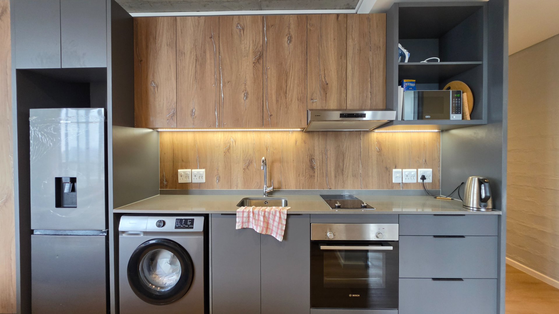 Modern Studio Apartment at Riverlands from 1 October