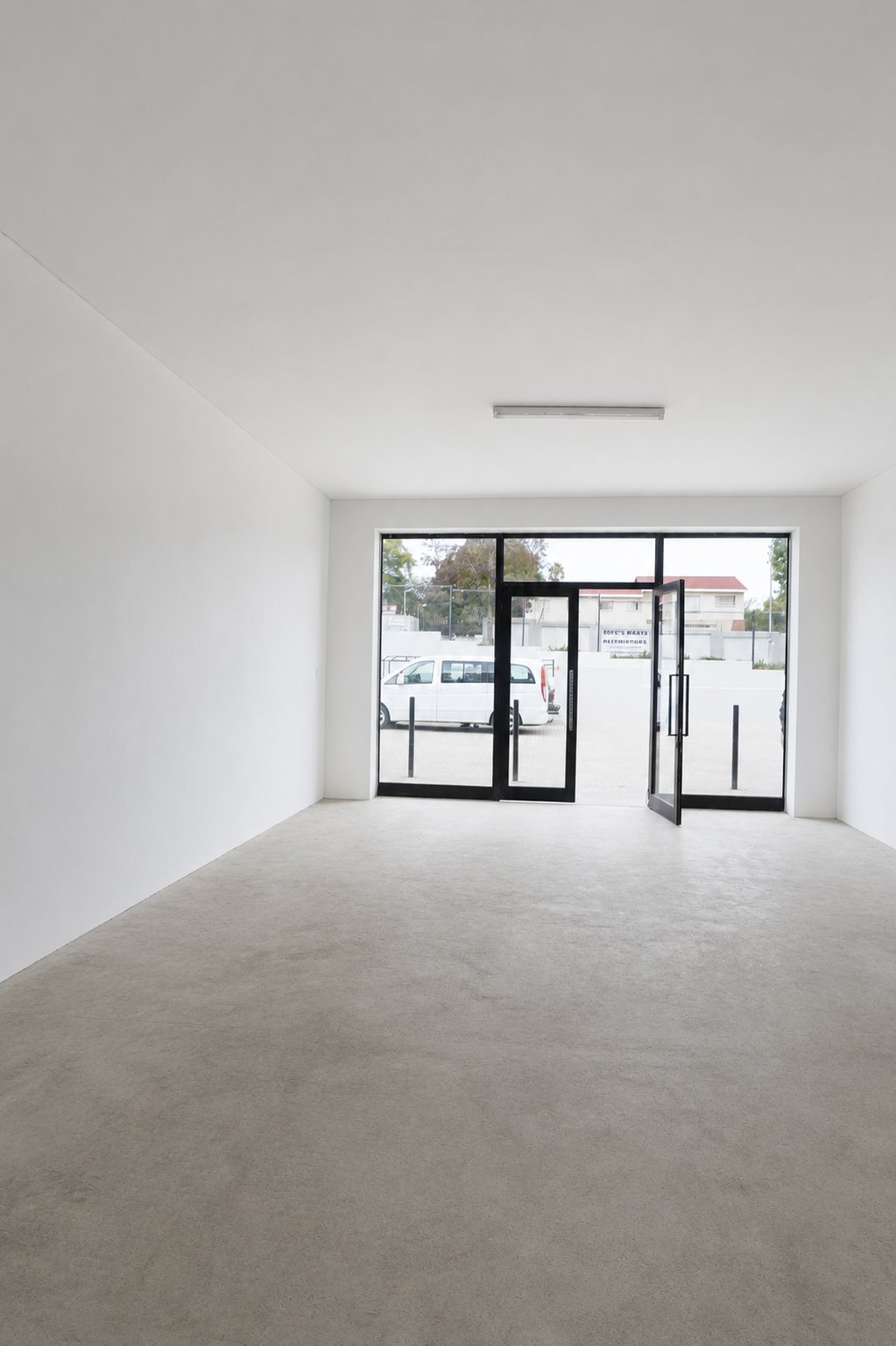 118 m² Ground Floor Retail Space To Let at Wendywood Centre photo 7