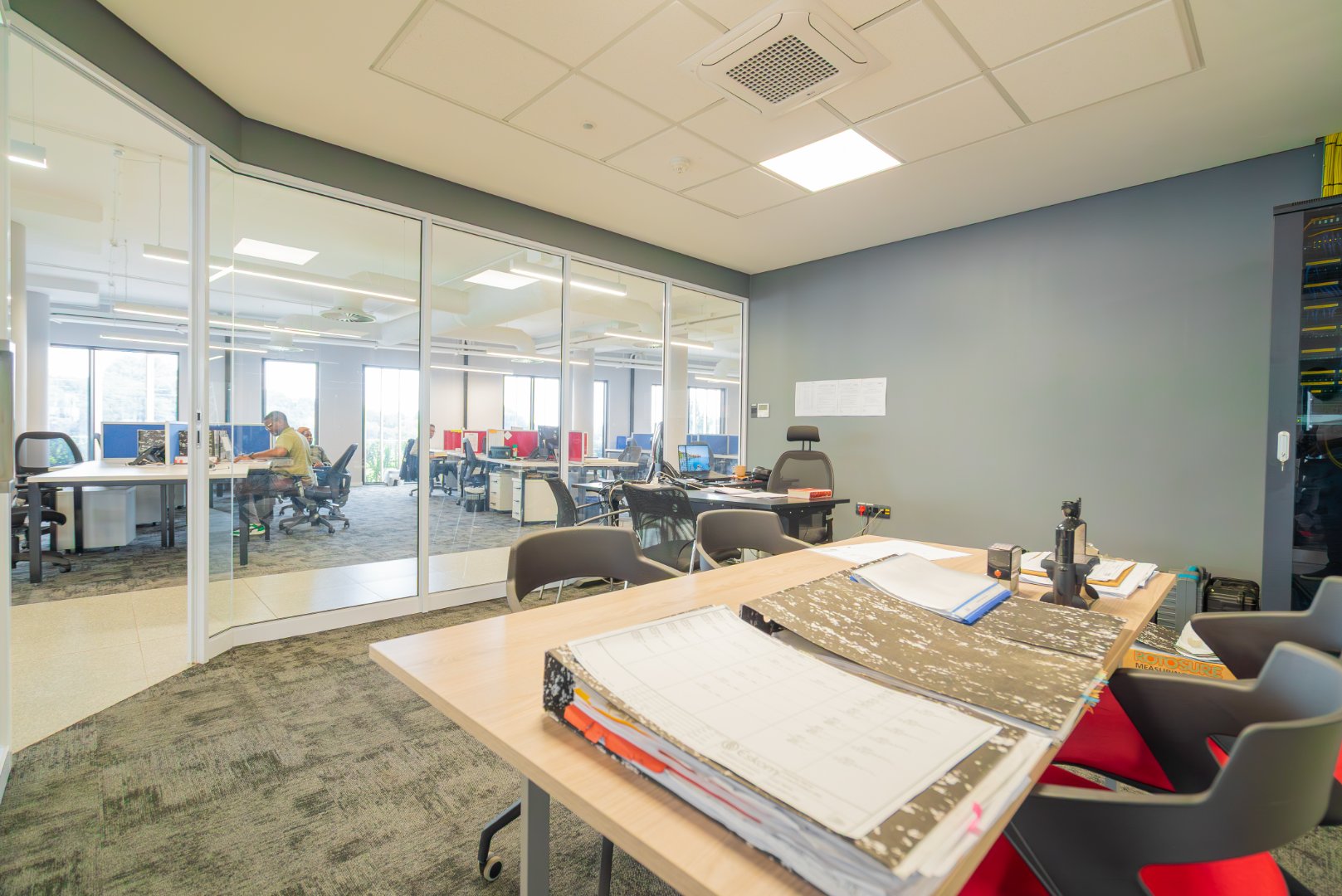 Premium Ground Floor Office To Let | 1,300m² | 105 Corlett Drive, Birnam