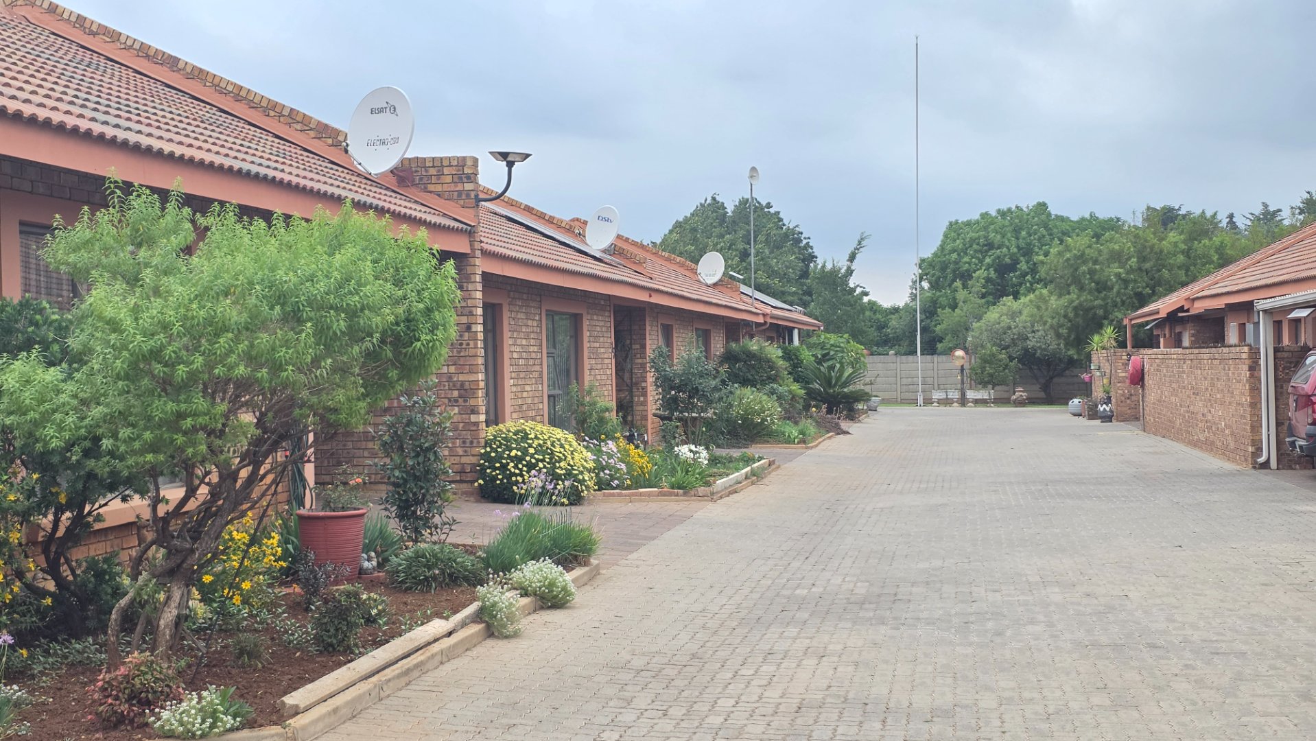 Safe, Secure and Affordable living in a two bedroom,  one bathroom retirement village, close to town.