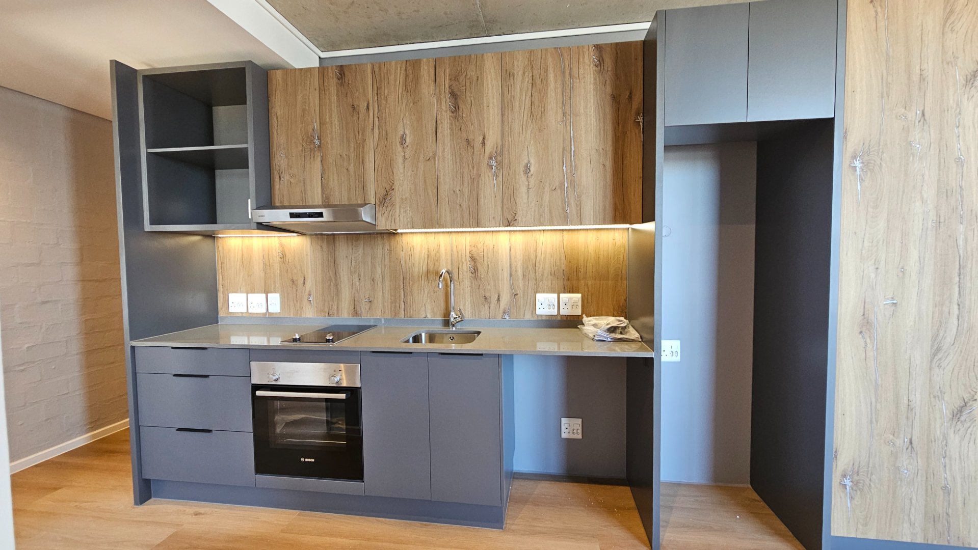 Semi-Furnished Studio Apartment in Sought-After Riverlands