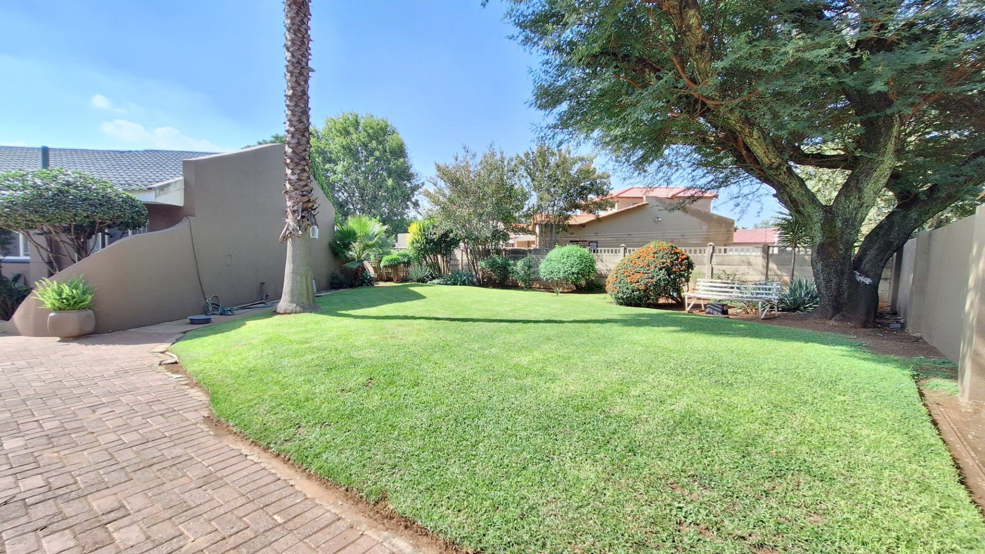 Stunning 3 Bedroom Home For Sale in Three Rivers East