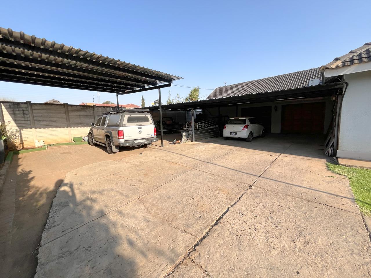 Photo 29