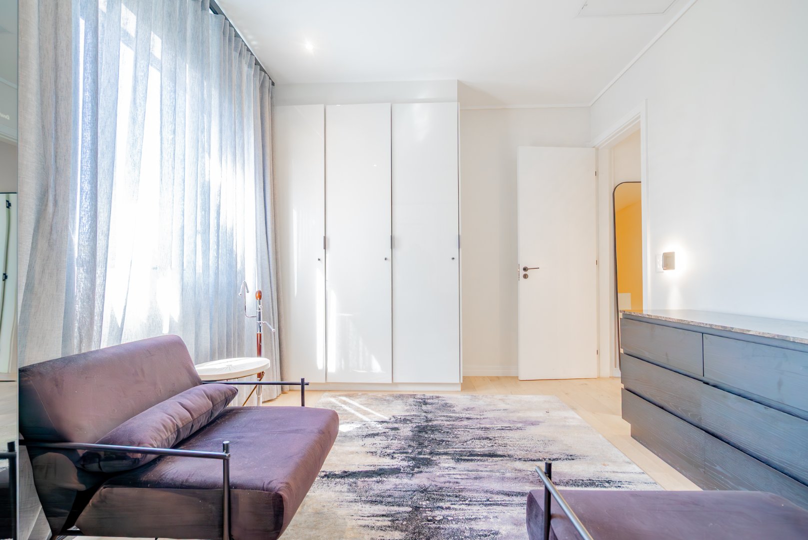 Ultra-Luxury 3 Bed Duplex Villa in Hyde Park | Pool, Staff Suite & Backup Power
