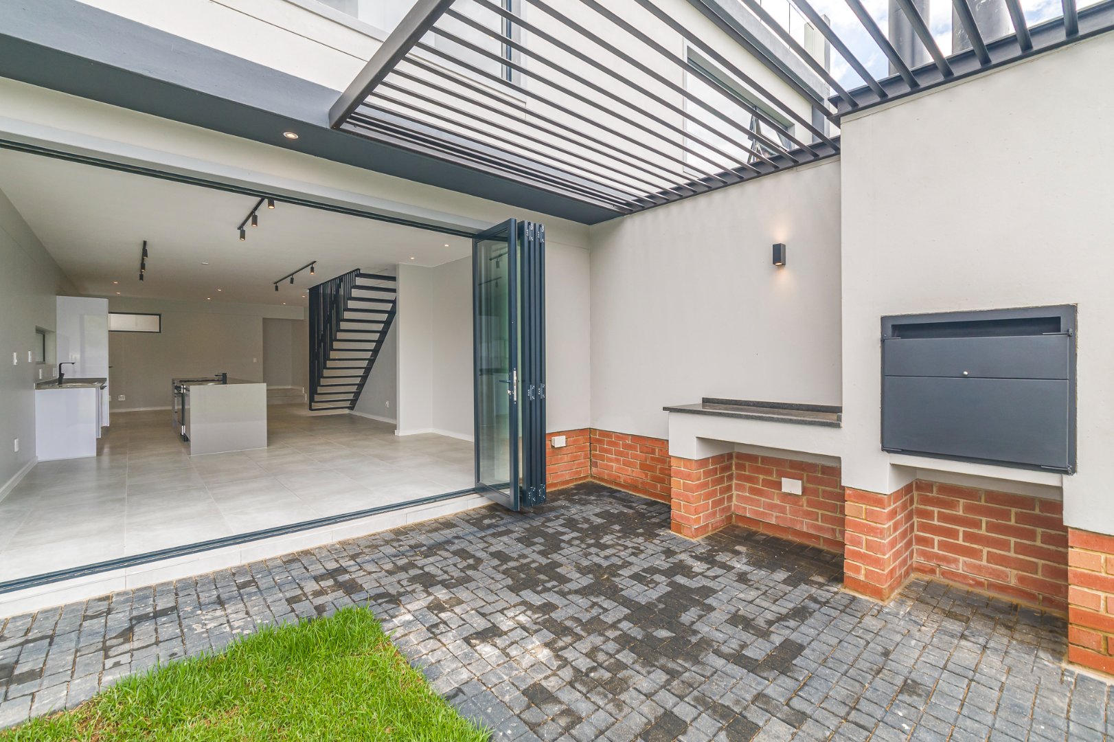 Final 4-Bedroom Signature Residence | Aurora, Hurlingham