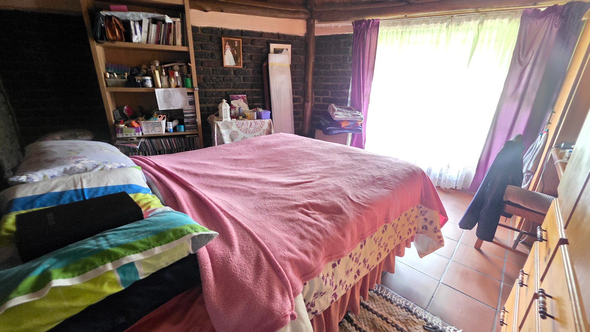 BEDROOM IN SECOND  DWELLING