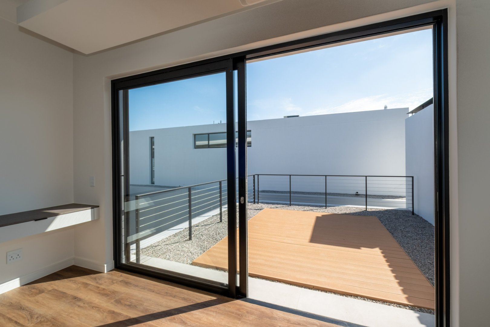 Off-Plan Freehold Luxury in a 24-Hour Boomed Atholl Enclave: Four Final Stands, 12-Month Build