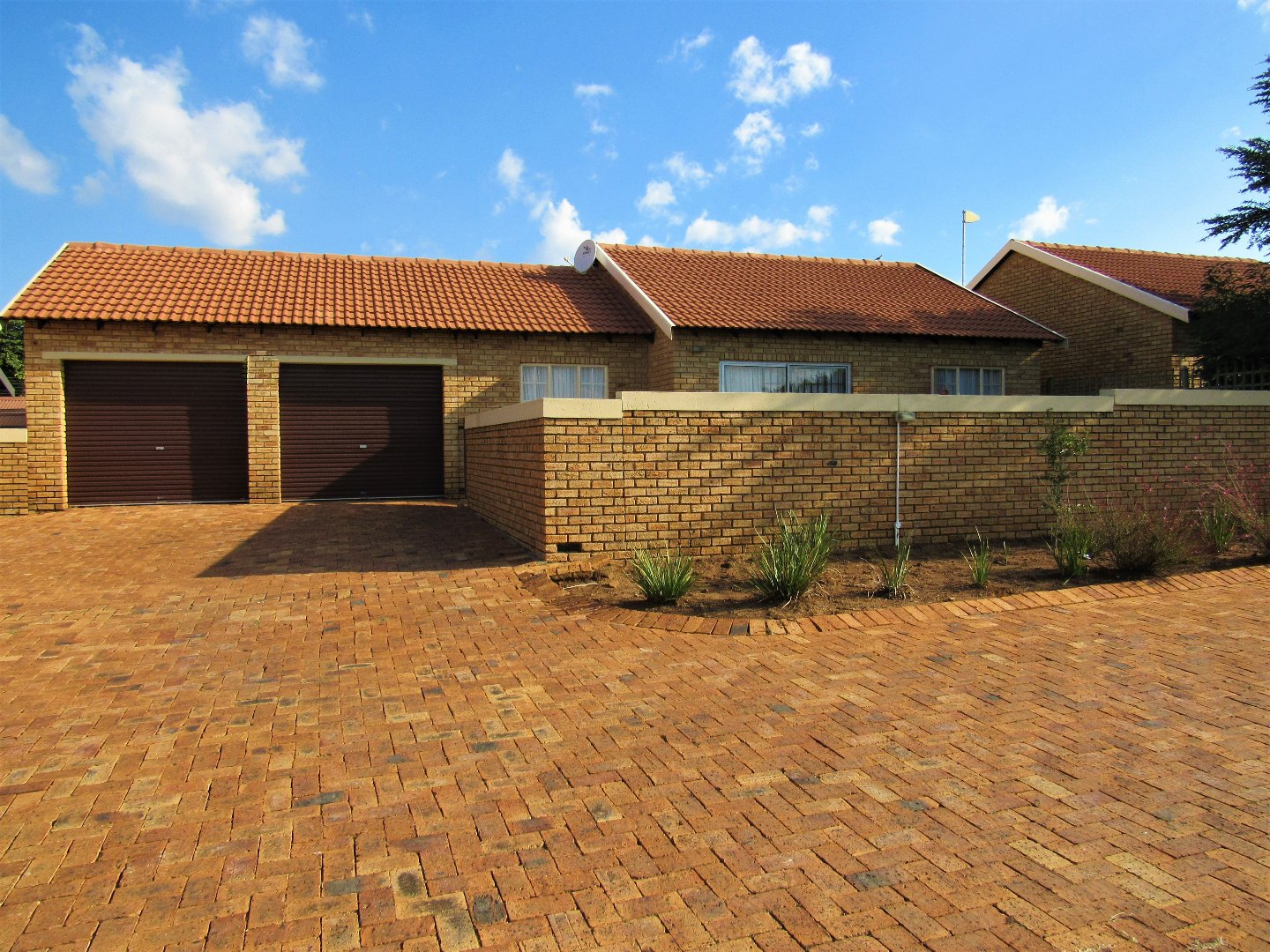 house cad centurion Property Houses  Estate Heuwelsig Rent Centurion, To