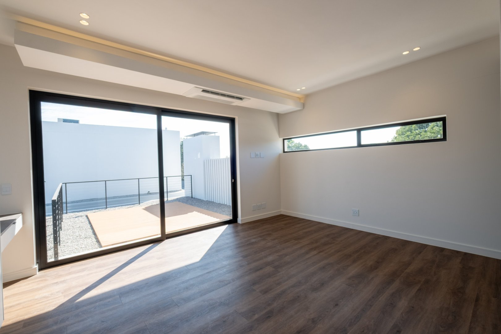 Off-Plan Freehold Luxury in a 24-Hour Boomed Atholl Enclave: Four Final Stands, 12-Month Build