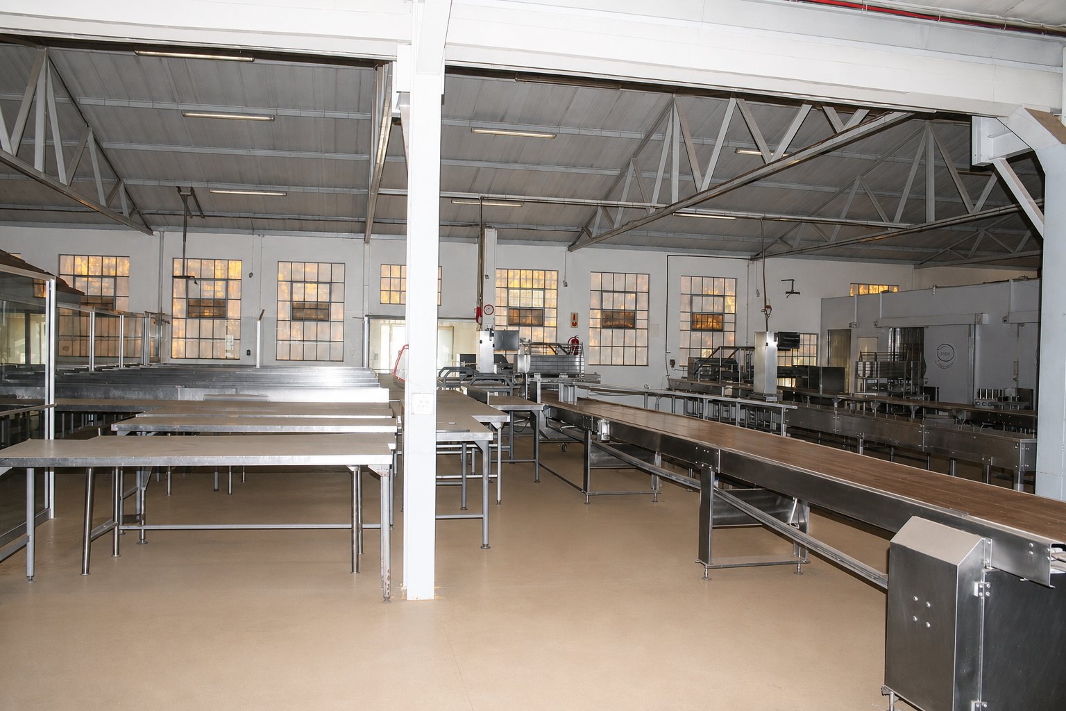 1,610 m² Standalone Industrial Property To Let  | 36 Breytenbach Street, Lydenburg photo 9