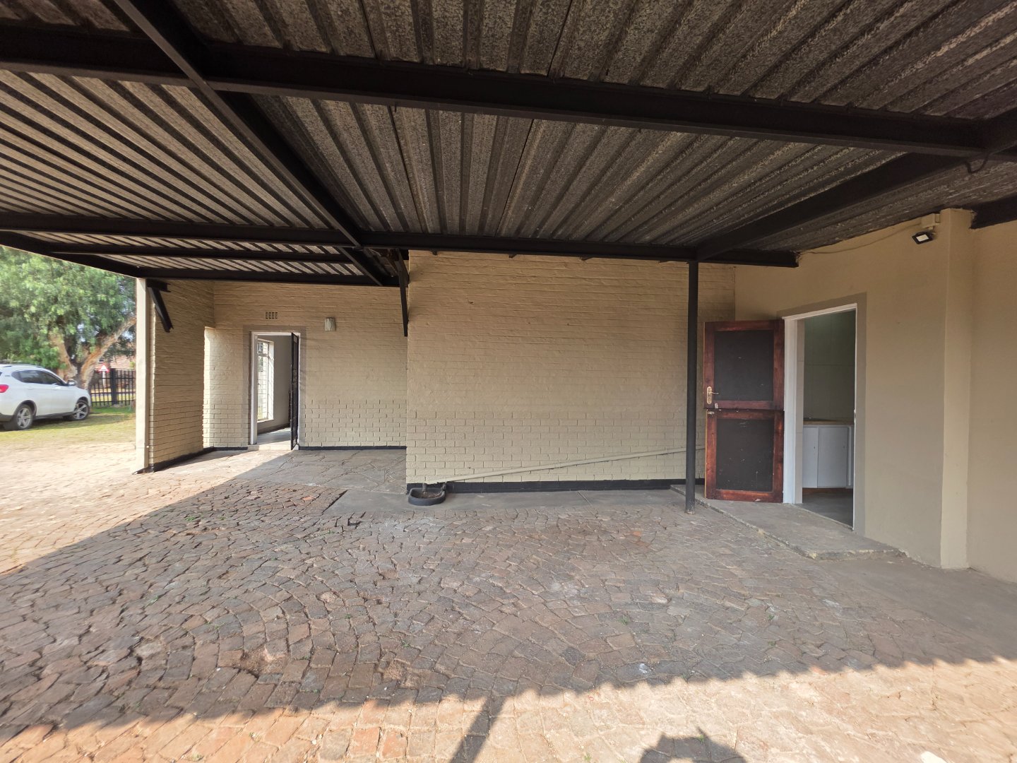 DOUBLE CARPORT