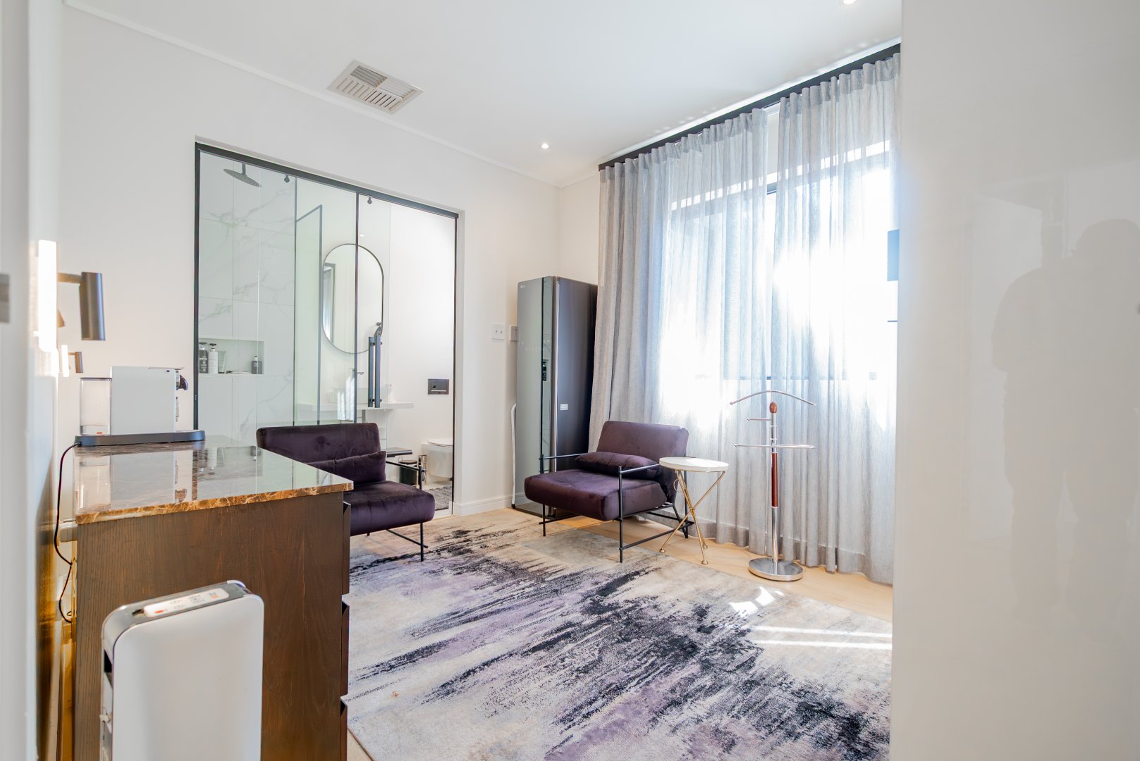 Ultra-Luxury 3 Bed Duplex Villa in Hyde Park | Pool, Staff Suite & Backup Power