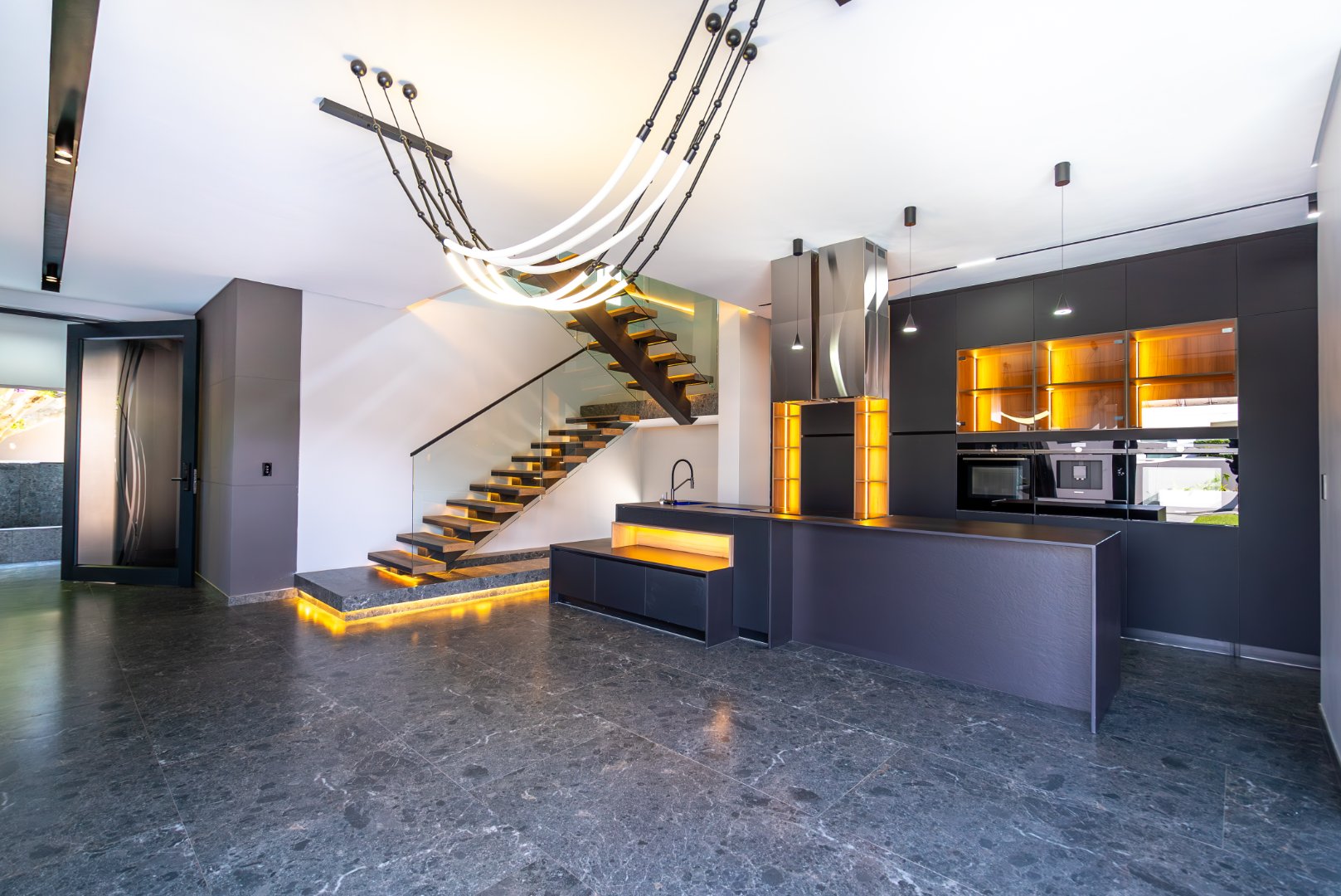 Brand new Modern Cluster Home
