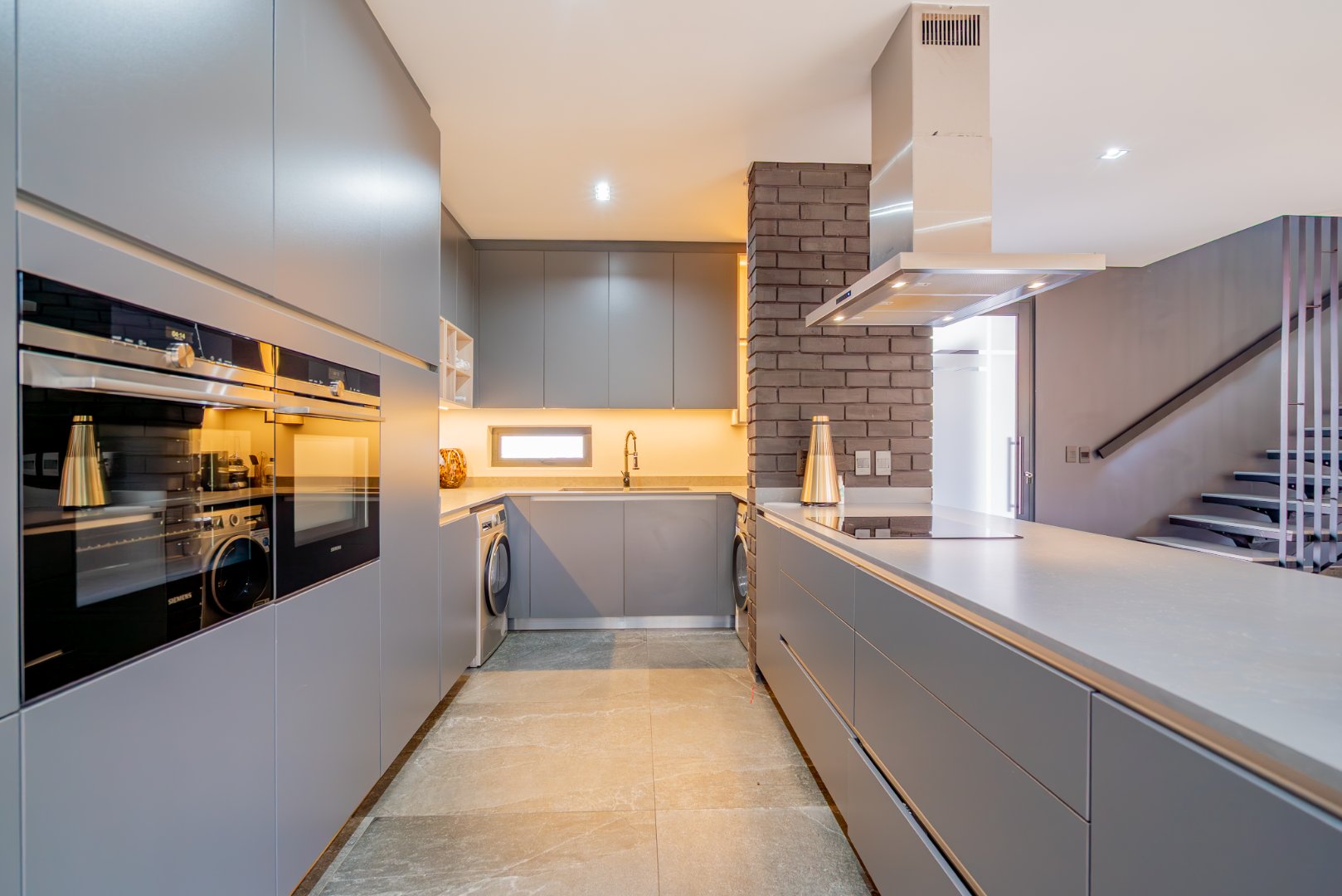 Fully Finished 4 Bed in Hyde Park | Green Belt Views, Manned Boom, Cap SmartGuard