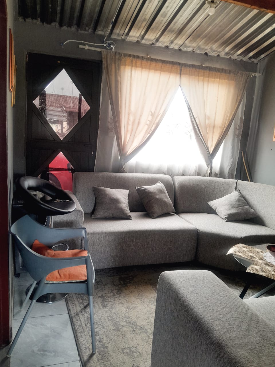 Affordable Starter Home with Open-Plan Living photo 2