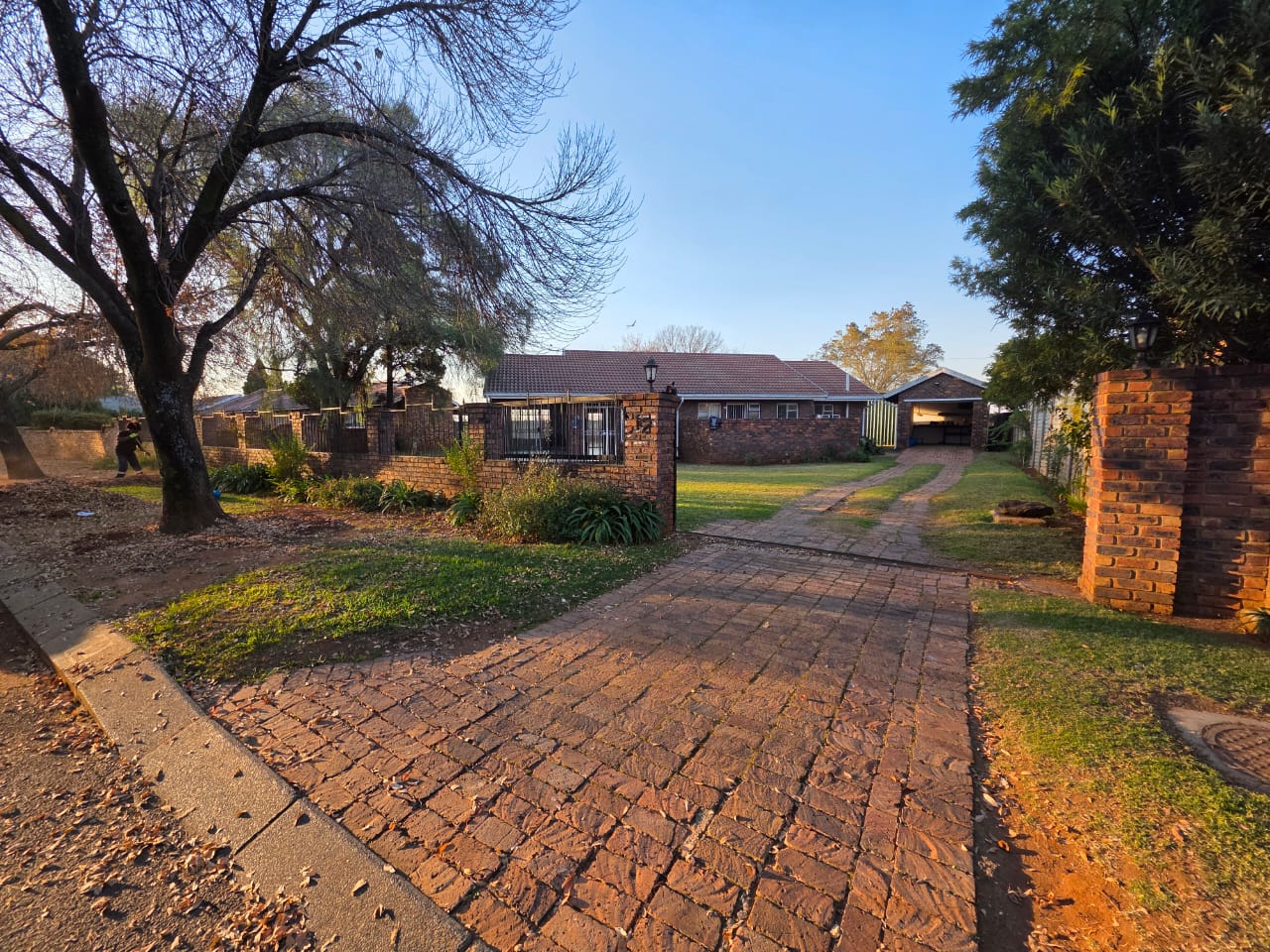 3 Bedroom House for Sale in Golf Park