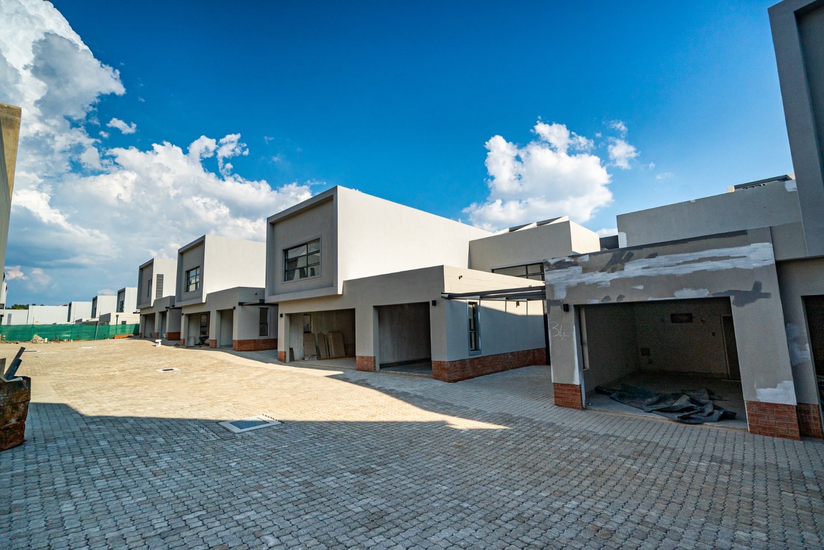 Final 3-Bedroom Residences at Aurora, Hurlingham