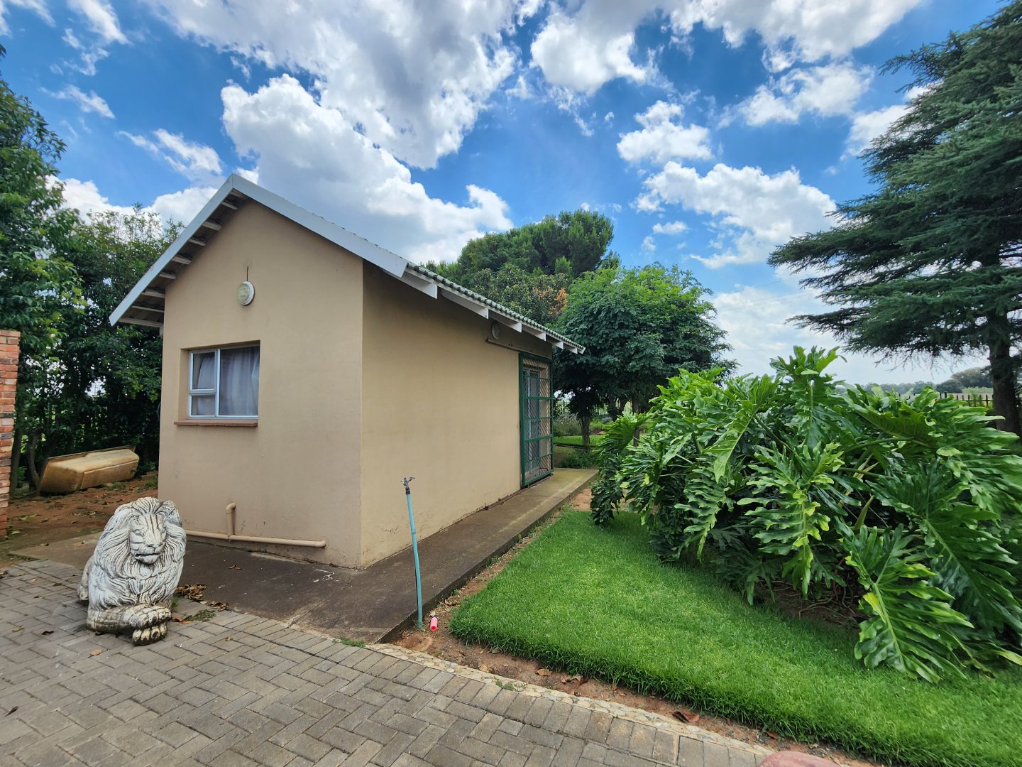 BACELORS OR ENTERTAINMENT