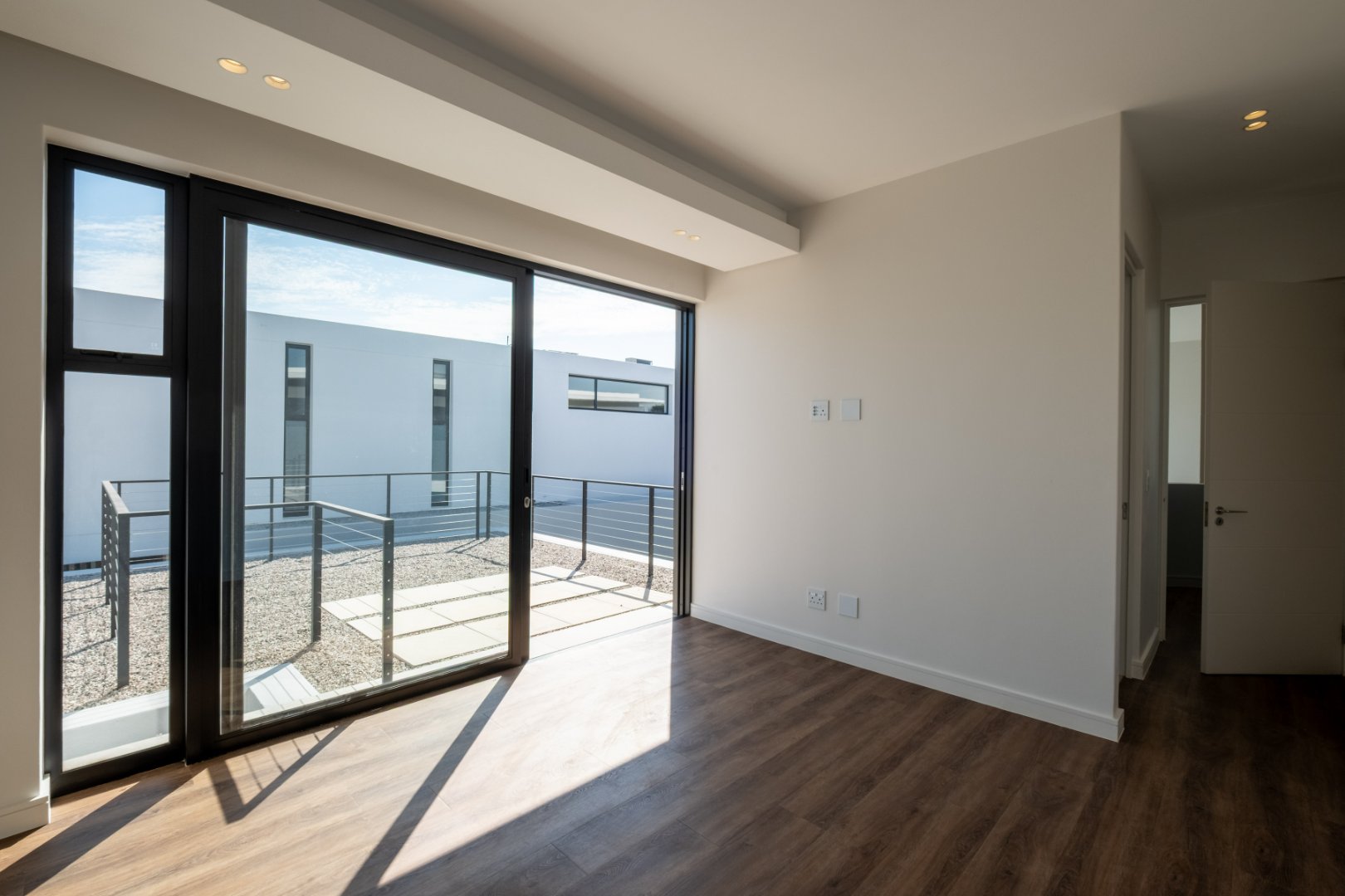 Off-Plan Freehold Luxury in a 24-Hour Boomed Atholl Enclave: Four Final Stands, 12-Month Build