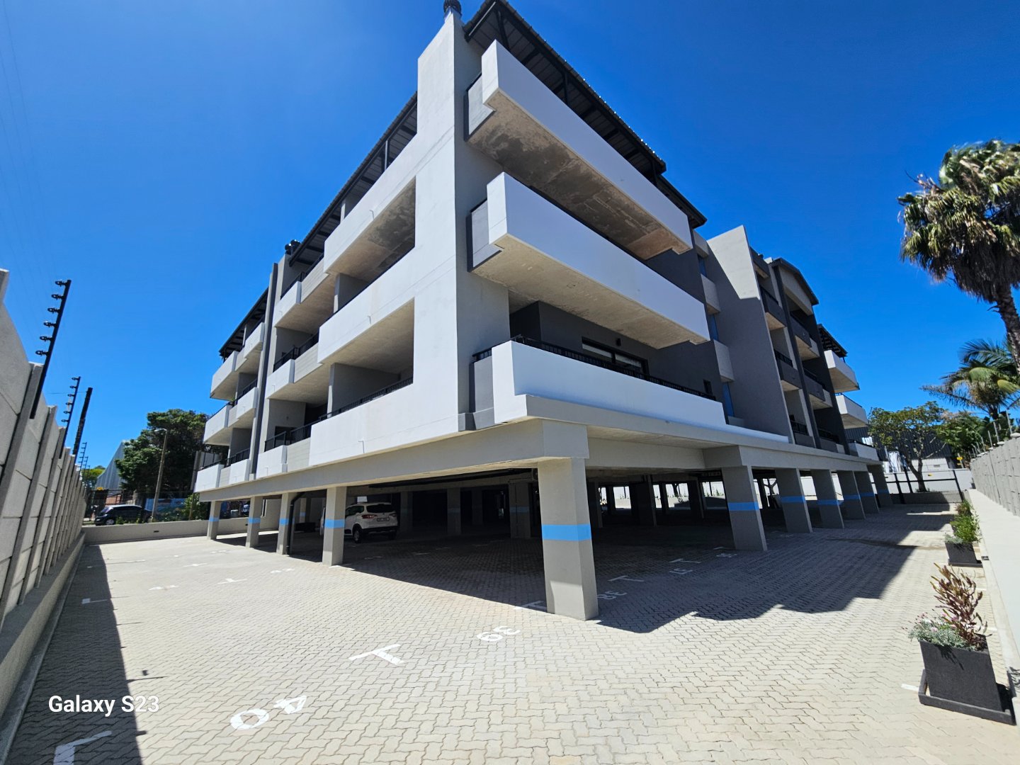 Enjoy easy access to the Lagoon, Marina, and Thesen Island