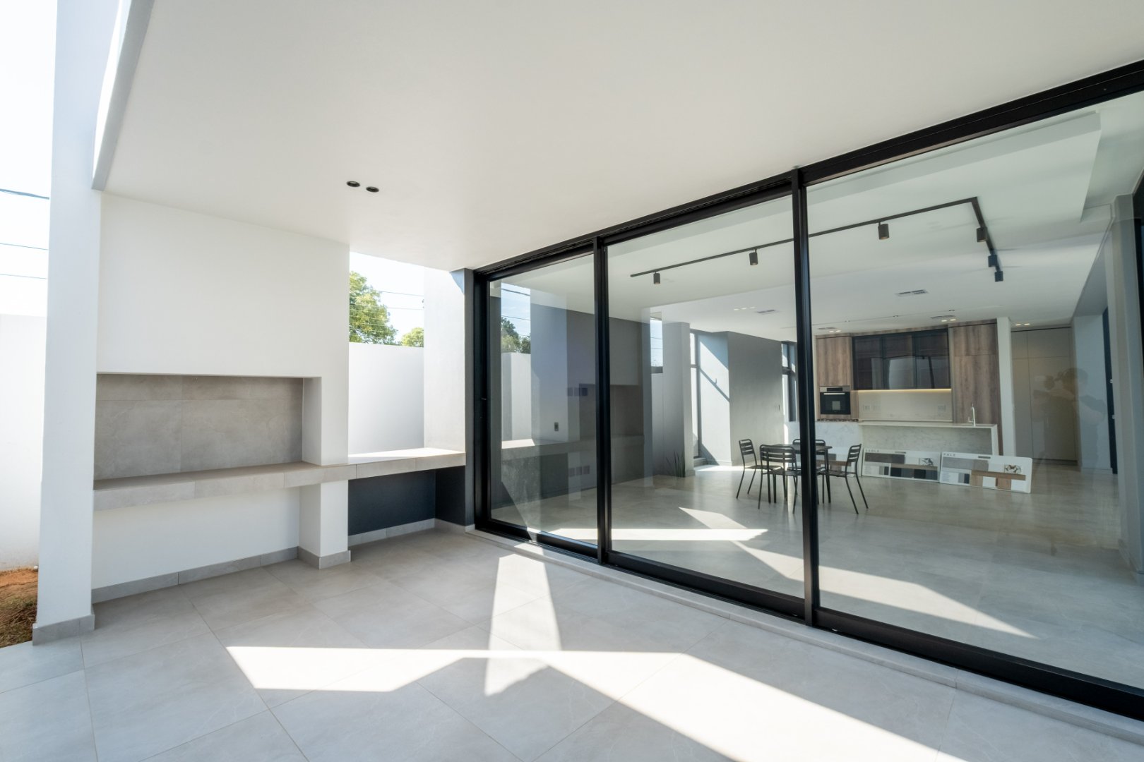 Off-Plan Freehold Luxury in a 24-Hour Boomed Atholl Enclave: Four Final Stands, 12-Month Build