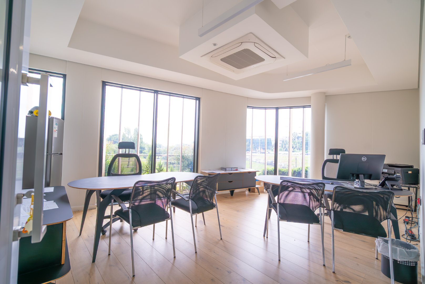 Premium Ground Floor Office To Let | 1,300m² | 105 Corlett Drive, Birnam