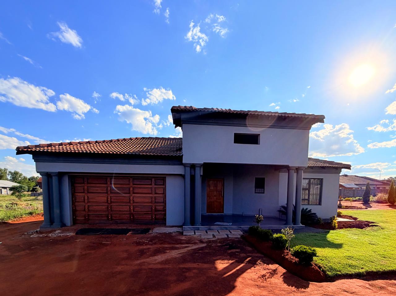 3 Bedroom House for Sale in Kookrus
