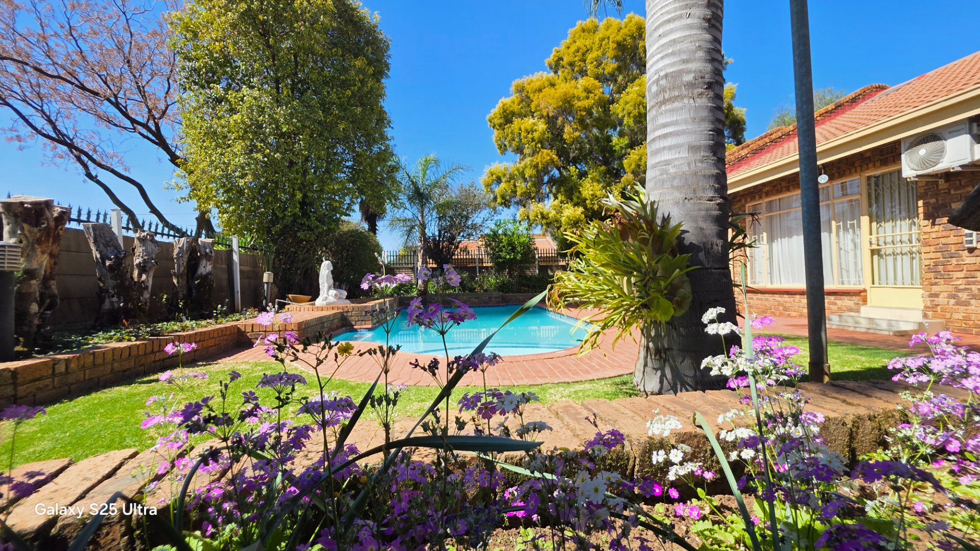 VIEW OF POOL OUT OF LAPA