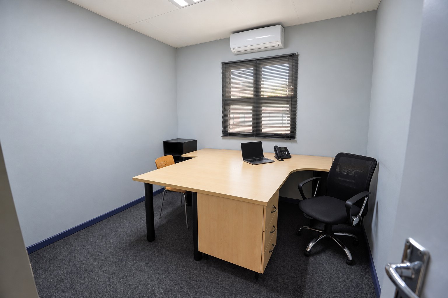 981 m² Ground-Floor Industrial Space to Let at Marlboro 161 | Sandton photo 20
