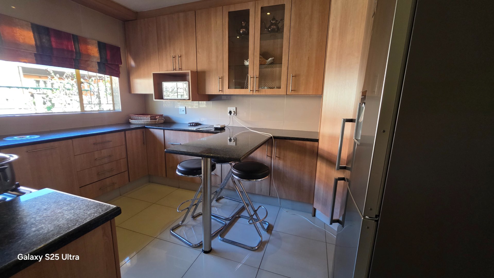 BREAKFAST NOOK IN KITCHEN