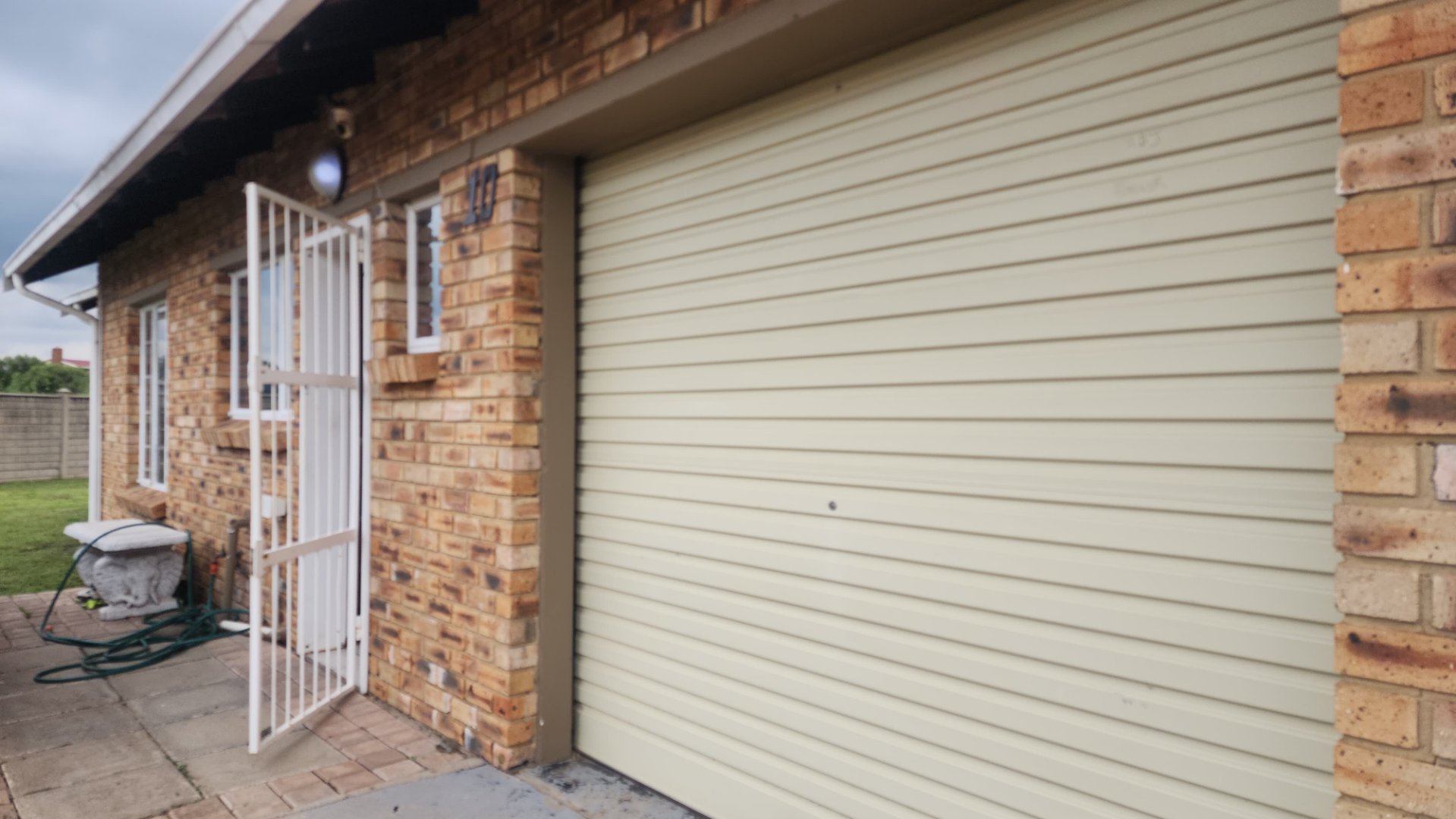 AFFORDABLE,COSY LIVING 