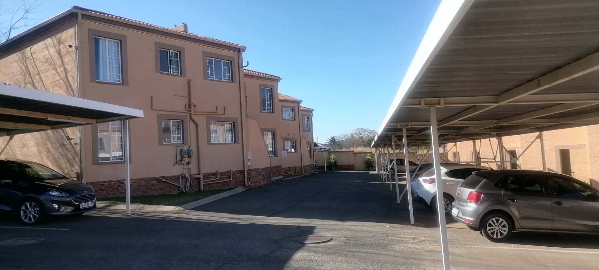 Two Bedroom Apartment In Jordaan Park For Sale