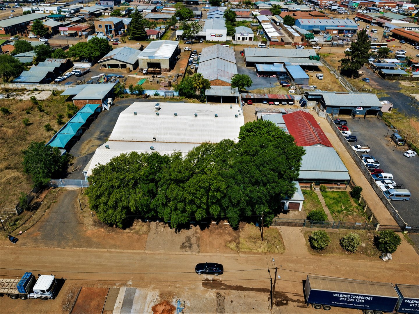 1,610 m² Standalone Industrial Property To Let  | 36 Breytenbach Street, Lydenburg photo 19