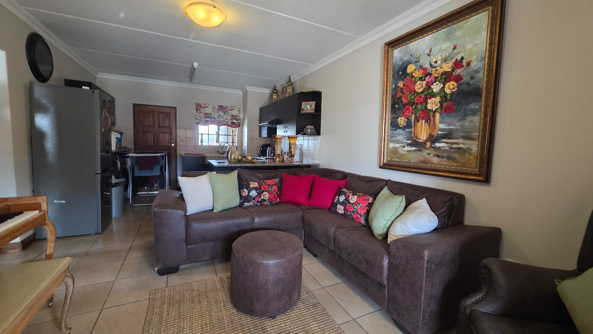 COSY, SAFE AND CONVENIENTLY  LOCATED AND PETFRIENDLY 