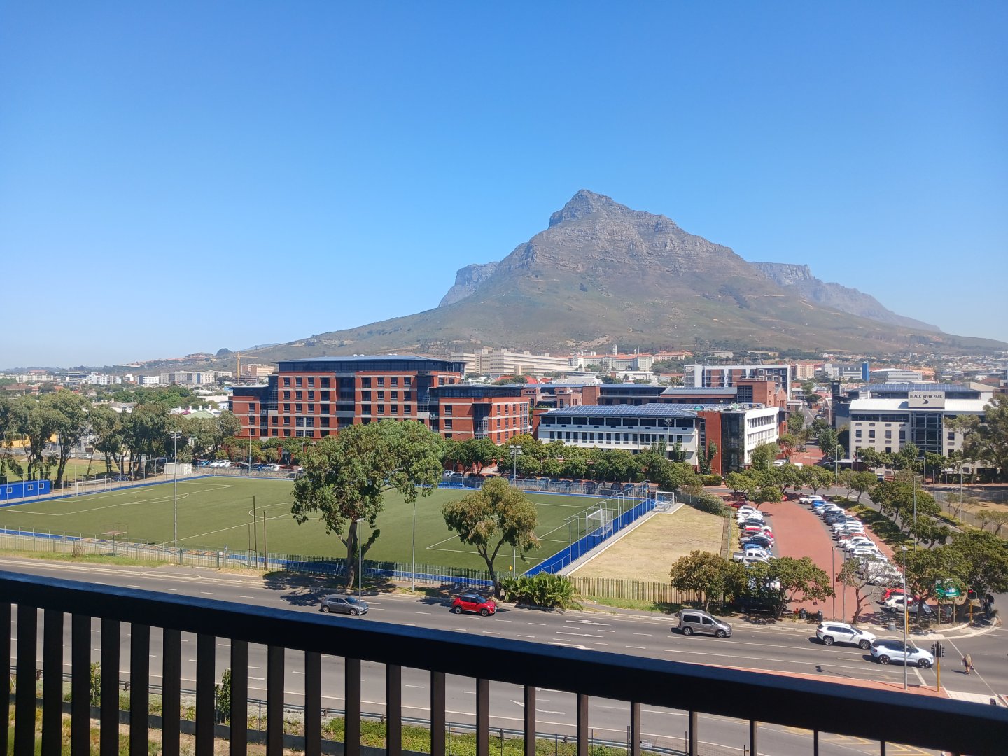 Furnished 1 bedroom apartment In Observatory