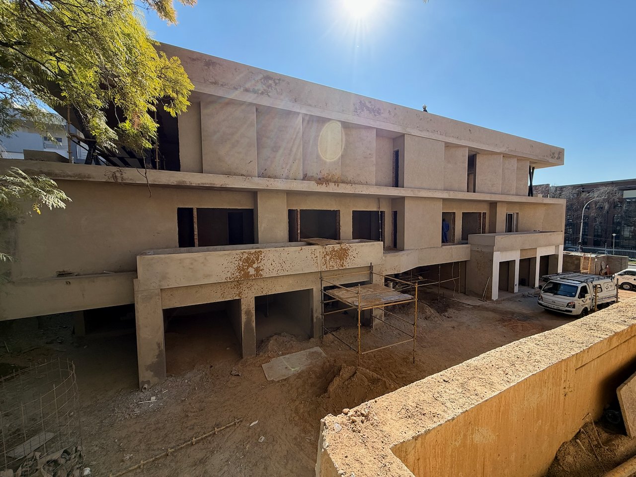 Luxury Duplexes and Penthouses Opposite Melrose Arch