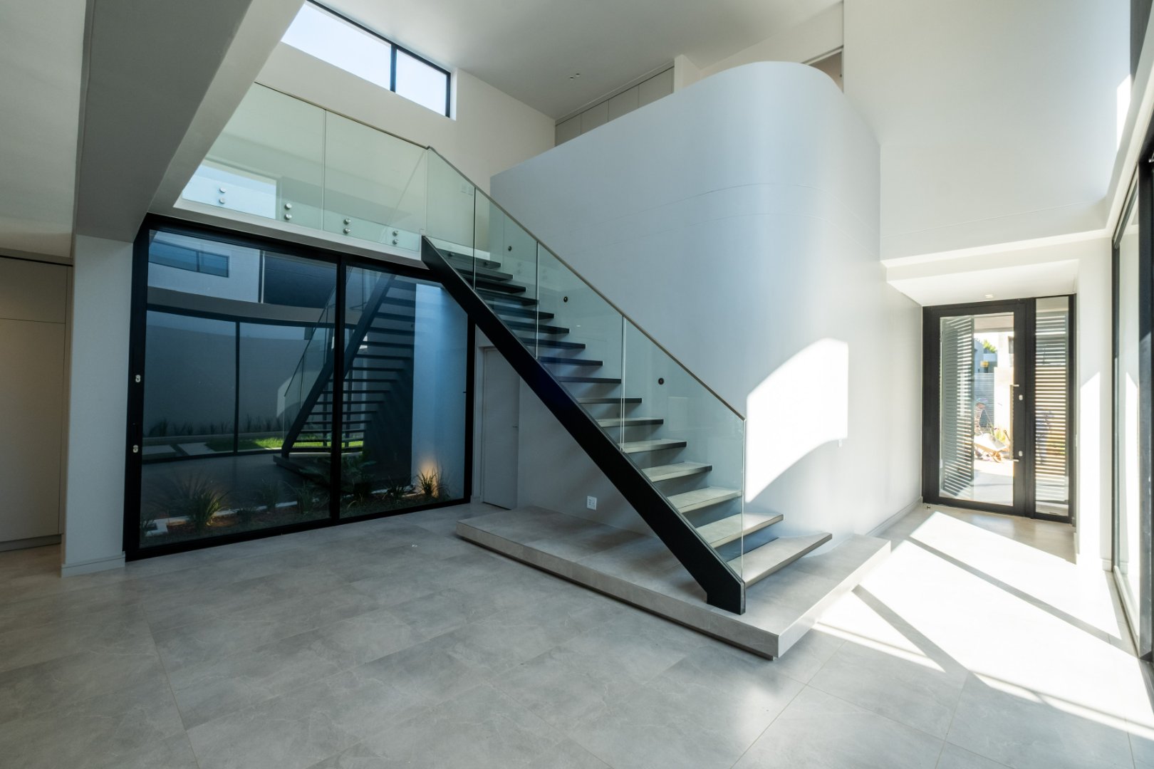 Off-Plan Freehold Luxury in a 24-Hour Boomed Atholl Enclave: Four Final Stands, 12-Month Build