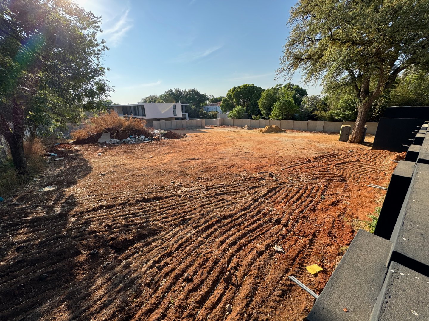 Dream Luxury Cluster in Exclusive Road